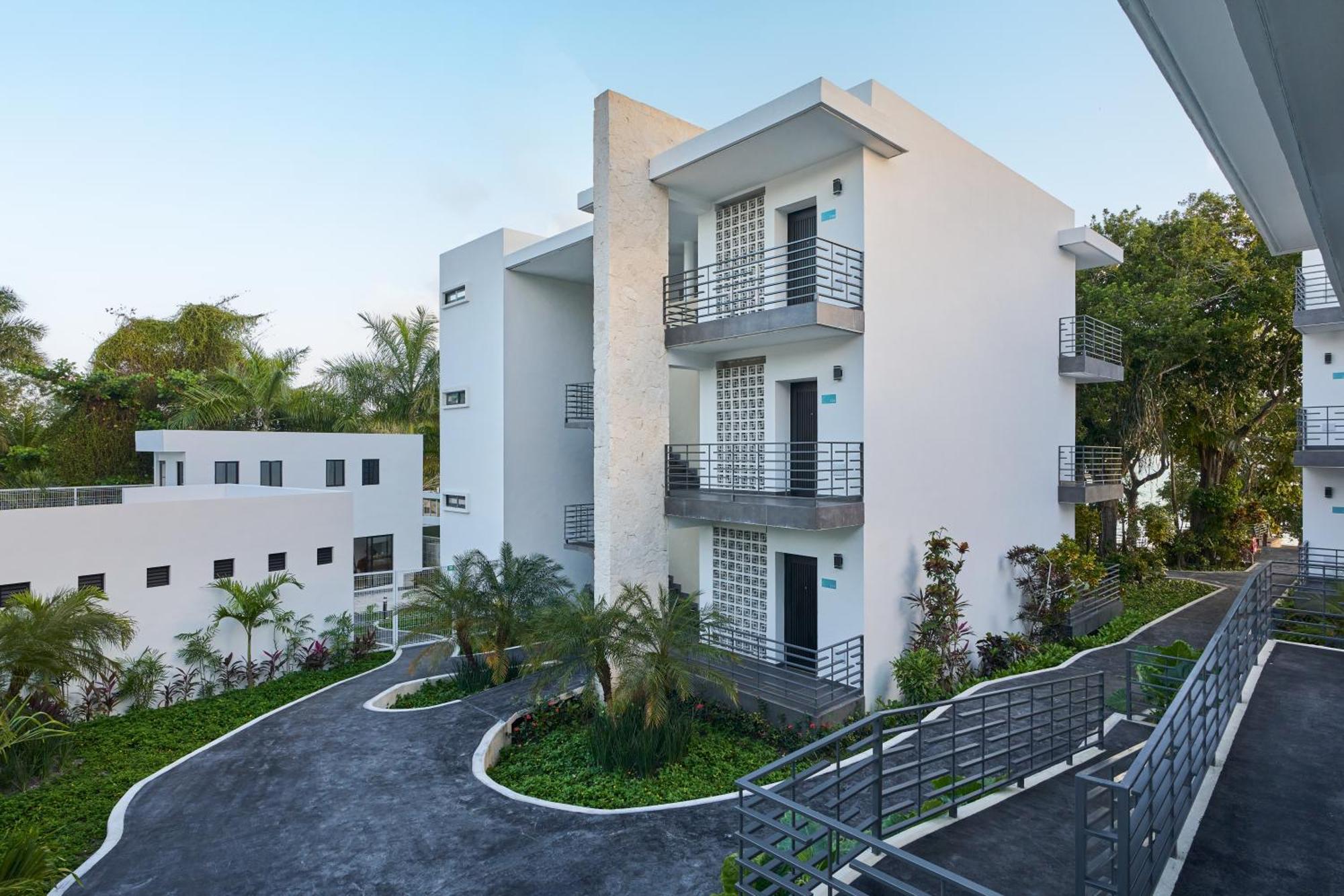 Cristalino Lagoon Front Hotel, Restaurant & Spa Bacalar Exterior photo