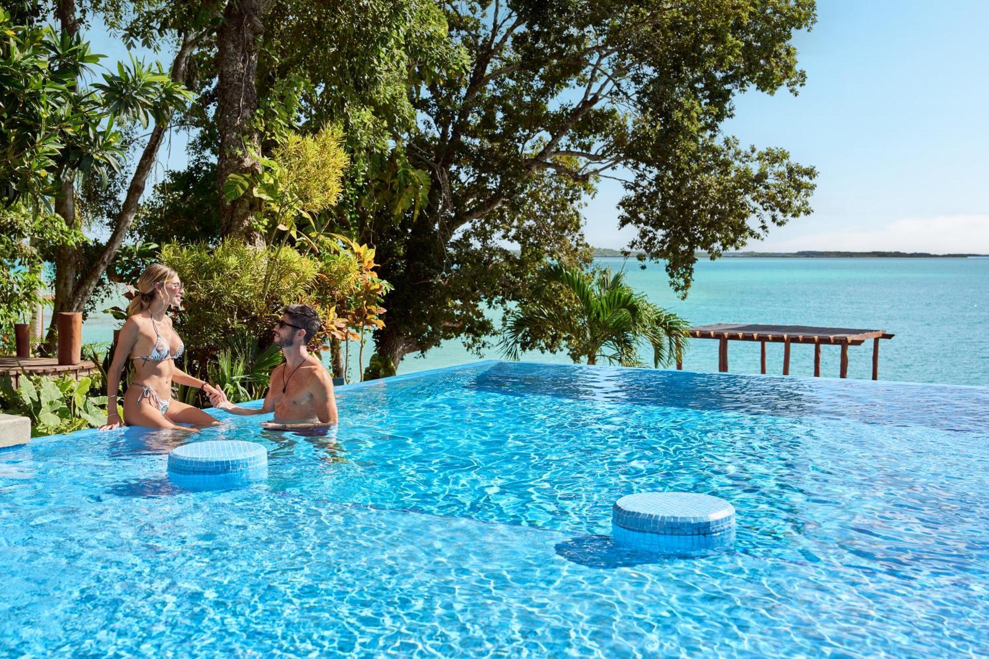 Cristalino Lagoon Front Hotel, Restaurant & Spa Bacalar Exterior photo